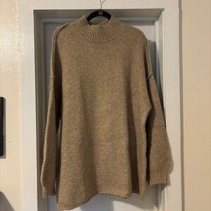 Oversized/chunky Tan Turtleneck Sweater